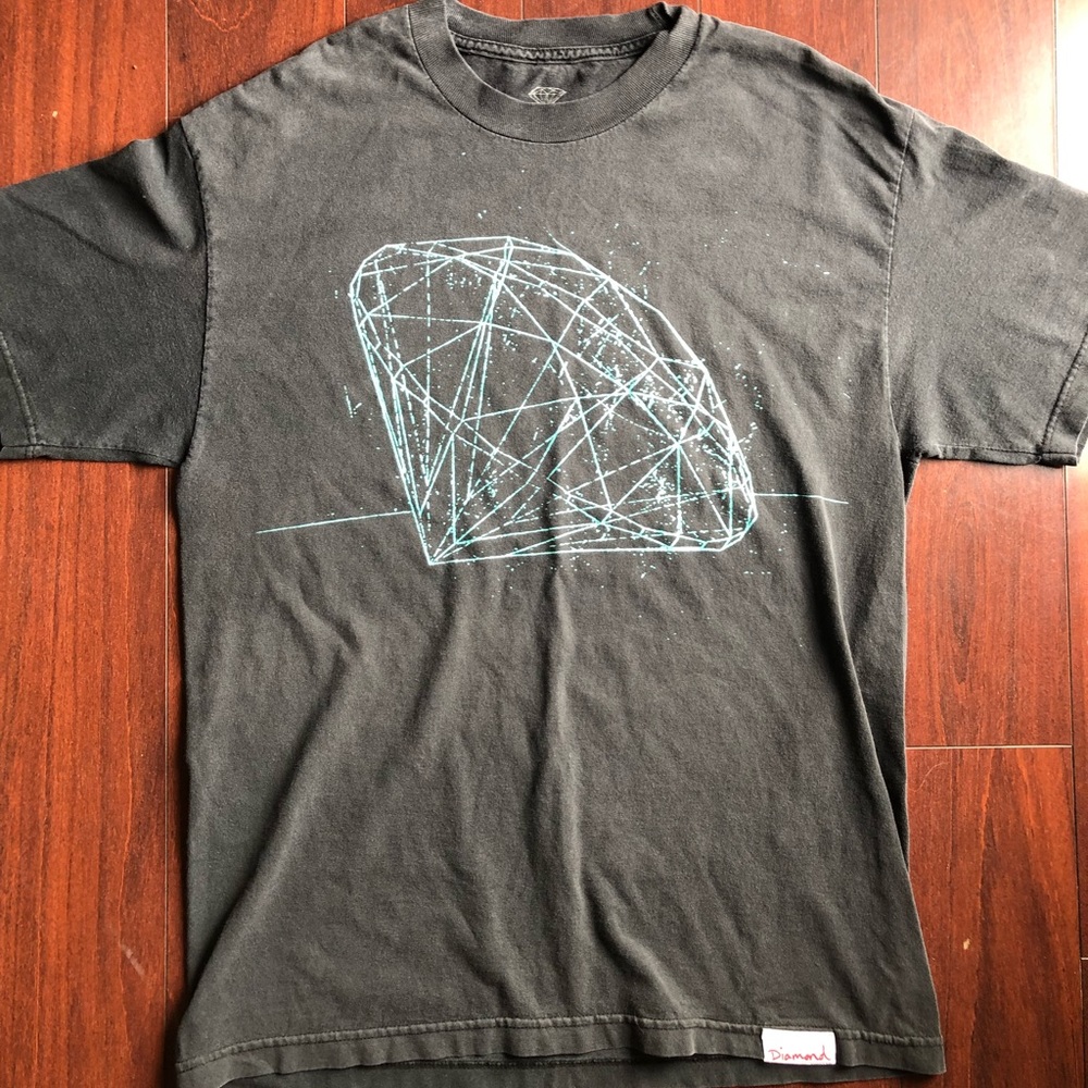 Diamond Supply Co. Shirt (size Large)